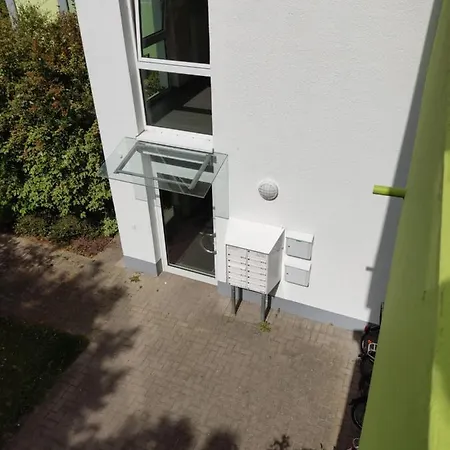 Gemuetliches Einzelzimmer Frisch Renoviert , Late Check In Moeglich Brake  Exterior photo