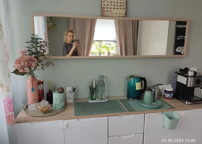 Gemuetliches Einzelzimmer Frisch Renoviert , Late Check In Moeglich